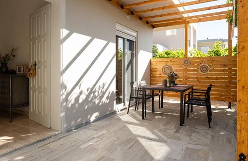 Pastida Apartment | Filerimos Nest - Private Countyard
