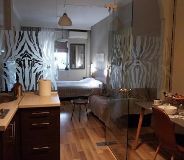 Ampelokipoi-Menemeni Apartment | fine lodging