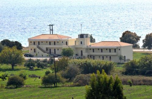 Pylos-Nestoras Apartment | Finiki Plaza