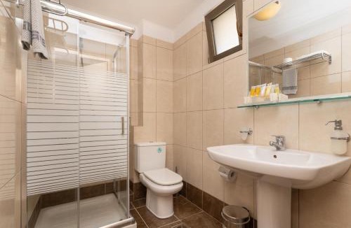 Pylos-Nestoras Apartment | Finiki Plaza