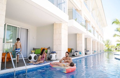 Punta Cana Apartment | Flat Swim-Up Suite w/King Bed, Direct Pool Access, Round Day Bed ALL-INCLUSIVE