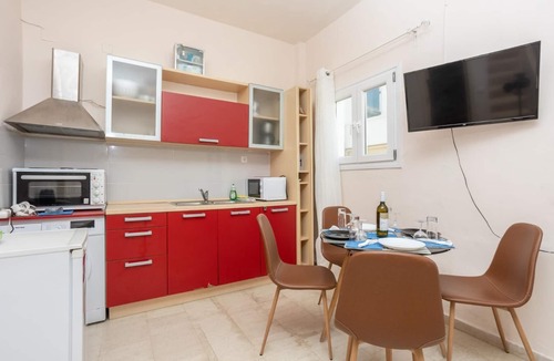 Lakka House | Flora Maisonettes 2 - Two Bedroom House, Sleeps 4