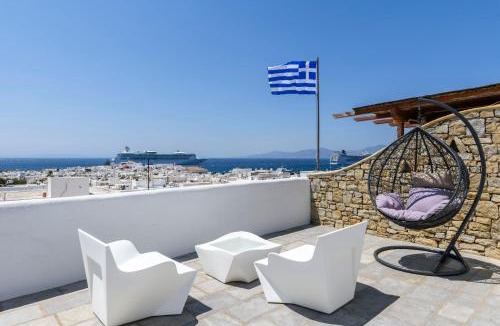 Mykonos Town Villa | Floral Villa with marvelous view to Mykonos town