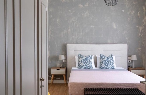 Katsarou Hotel | Flower