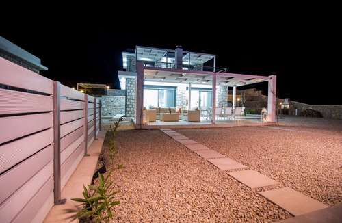 Afandou Villa | Francis & Gregorys Luxury Villas