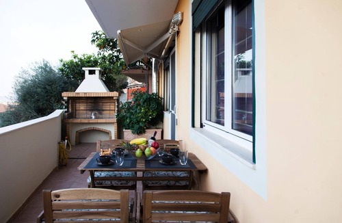 Frinion Apartment | Frini’s View – Stylish Stay Close to Lefkada Town