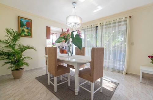 Villas Ana Maria Apartment | Fully Equipped 2br Apt-dt–5mins To The Beach