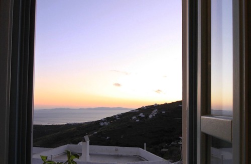 Tinos Town Villa | Fully equipped island villa in Triantaros Tinos , Cyclades