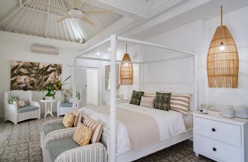 Dyanapura Villa | Fully Staffed Luxury Seminyak Villa l Private Pool