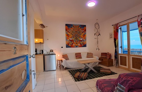 Megas Gialos House | 'Fun' with Shared Garden and Wi-Fi