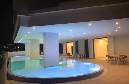 La Julia Apartment | G14 RoyalSuite 1BDR Poll Gym Saune