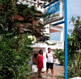 Galatas Apartment | Galatas studio 3, ideal for solo travellers, 750m from the beach