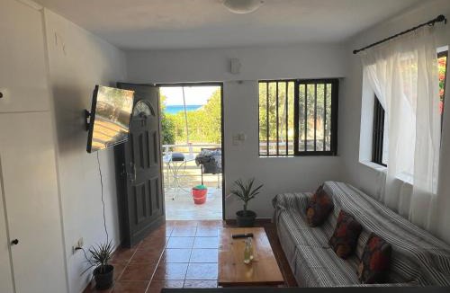 Akrogialion Apartment | Galini 1