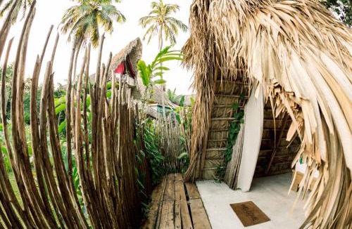 Samana Hostel | Ganesh Hostel & Shivas Bungalows