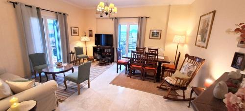 Corfu Town Apartment | Garitsa Bay Apartment