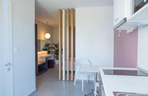Ampavris Apartment | Gelli Apartments
