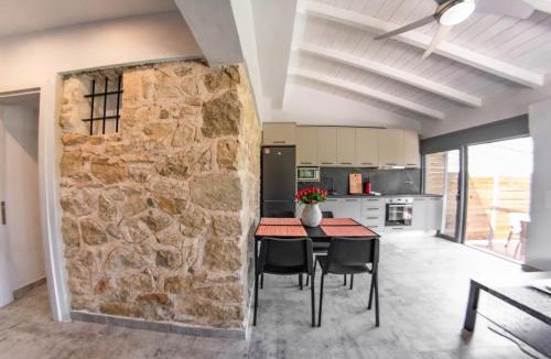 Kanoni Apartment | Gems Suites