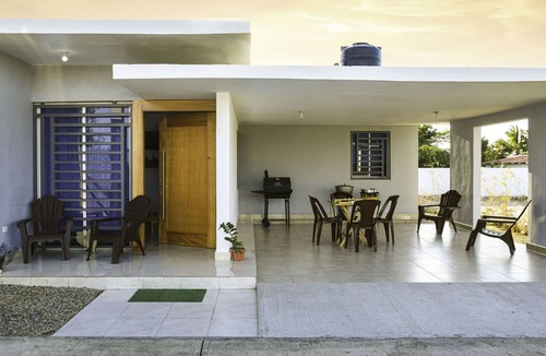 Monte Cristi House | Genesis House 3 bedrooms 2 bath w 2 car garage