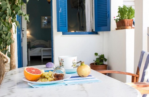 Aliki Apartment | George's beach studios Aliki Paros