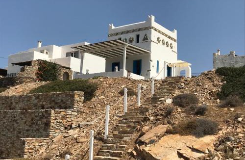 Antiparos House | George's Traditional House