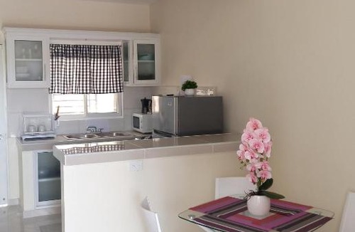 Pedernales Apartment | Girasol Aparta Hotel