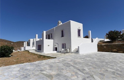 Panormos Hotel | GLAFKY Retreat