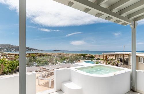 Plaka Apartment | Golden Sand