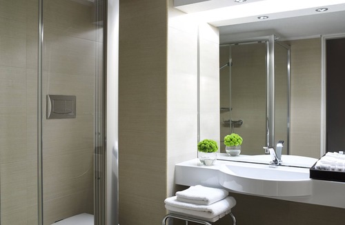 Glyfada Hotel | Golden Sun