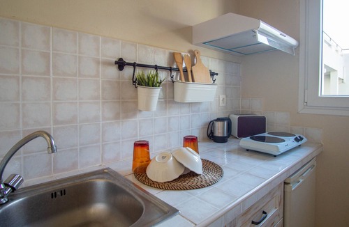 Malia House | Golden Sun