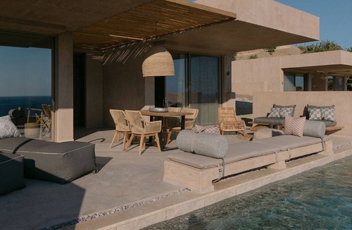 Vizari Villa | Gorgeous Agios Vasilios Villa | 2 Bedrooms | Villa Giyu