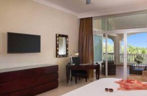 Los Maestros Resort | Gorgeous all-inclusive VIP guest experience in Punta Plata oasis 🌞