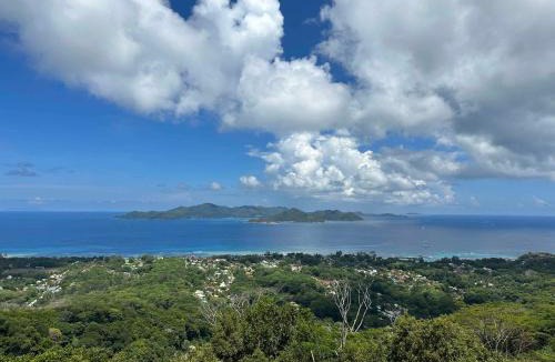 La Digue House | Gorgeous and Peaceful Guest House