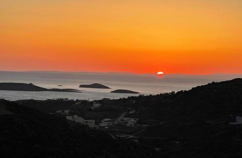 Batsi Villa | Gorgeous private Villa with sea view!