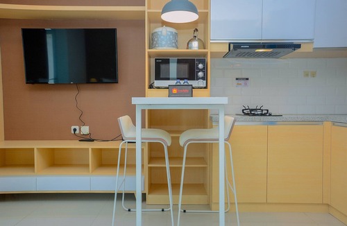 Bekasi Barat Apartment | Grand Kamala Lagoon Studio Apartment with Modern Interior