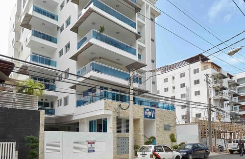 Renacimiento Apartment | Grand Luxe Penthouse @Upscale Zone SD+TUB+Terraza+ BBQ