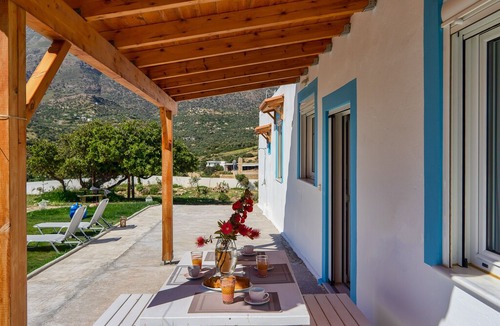 Vizari Apartment | Great view home in Triopetra