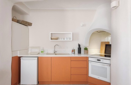 Tinos Town Hotel | Green 3, Morfes Luxury Apartments