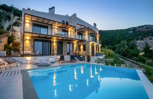 Apolpaina Apartment | Green Hill Lefkada Maisonette