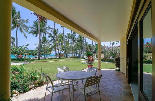 Cabarete Apartment | Groundfloor 2BD 2BTH beachfront condo with sea views, pool/AC/Wi-Fi, near all