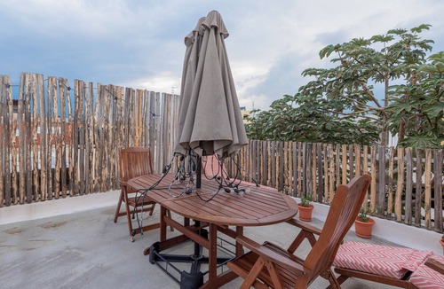Ciudad Nueva Apartment | Guacanagarix 2-bdrm apt with ensuite baths, fully equipped kitchen and charm.
