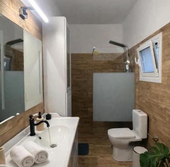Spata-Artemida Apartment | H&B Apartment