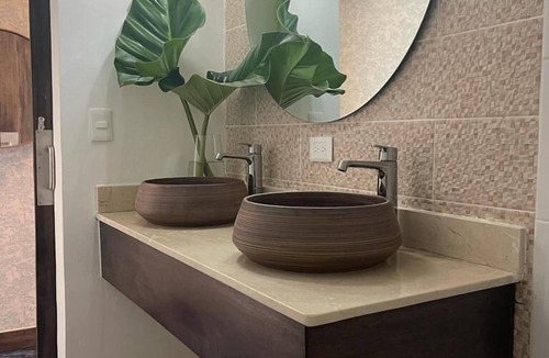 Villa Hermosa Hotel | Halibut Hotel