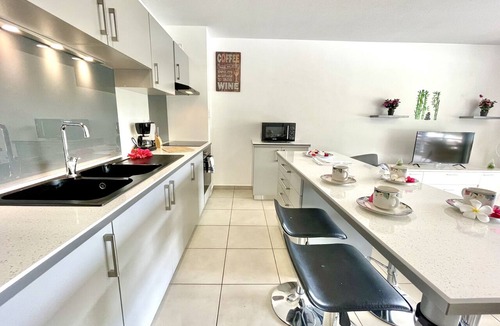 Faaa Condo | Hanitea flat, at the entrance of Papeete, 1bdr - Wi-Fi - park - 3 pers