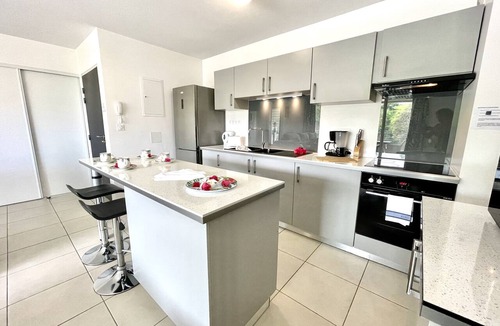 Faaa Condo | Hanitea flat, at the entrance of Papeete, 1bdr - Wi-Fi - park - 3 pers