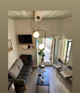 Glossa Apartment | Happiness skopelos