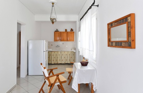 Naousa Apartment | Hara Studios and Apartments