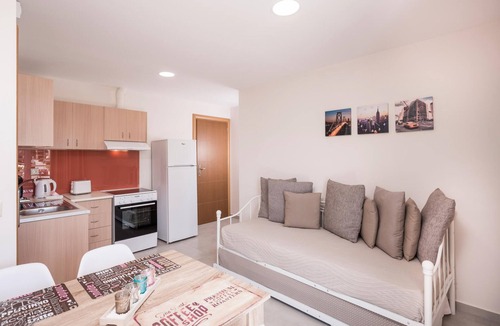 Platanias Town Apartment | Harmonious Athina Apartments Near the Beach