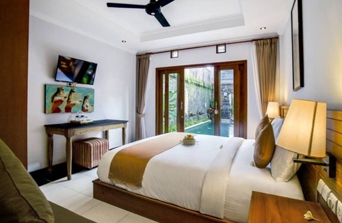 Kutuh Kaja House | Hartaning House in Ubud Center