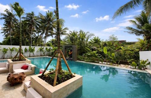 Ubud City-Centre Villa | Hawaii Ubud Luxury 2BR Villa with Private Pool & Tropical Views