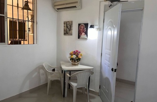Estela Maria Apartment | Heart of Paradise